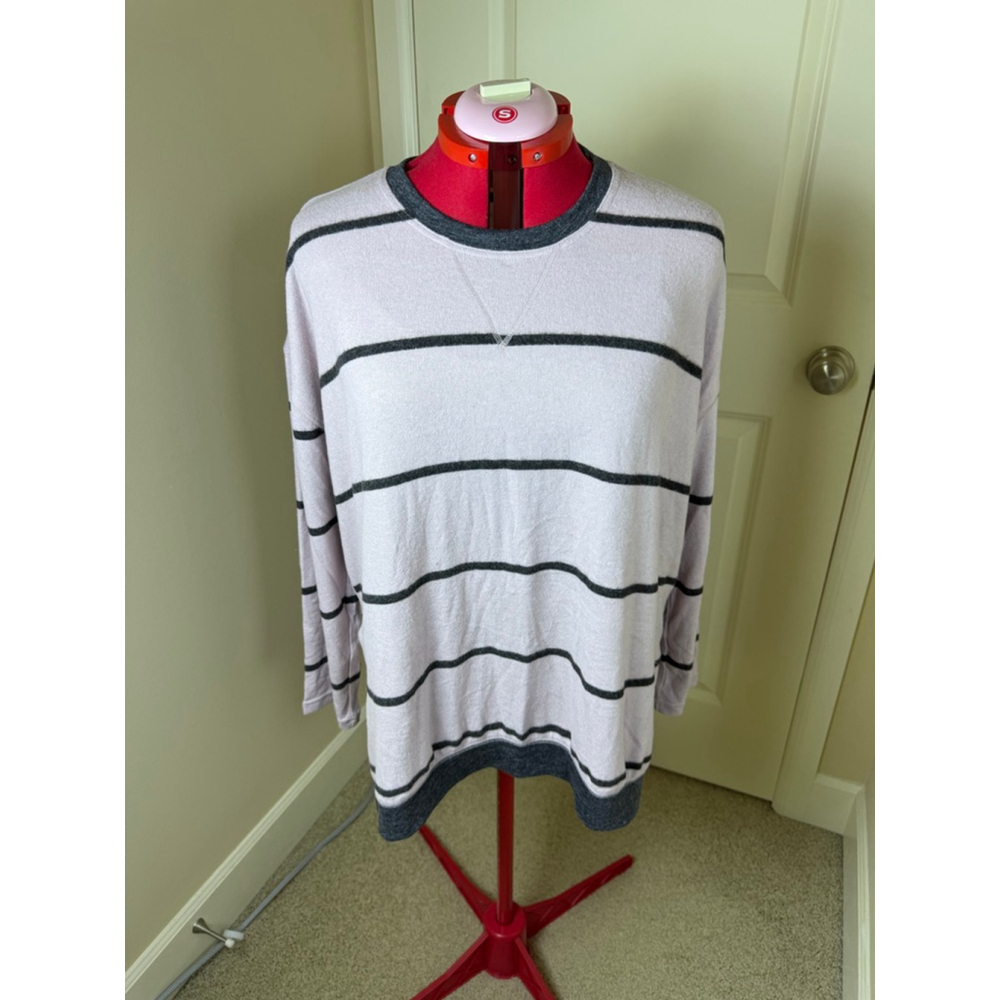 NWOT Women's Melloday Striped Sweatshirt XL Lavender Pink